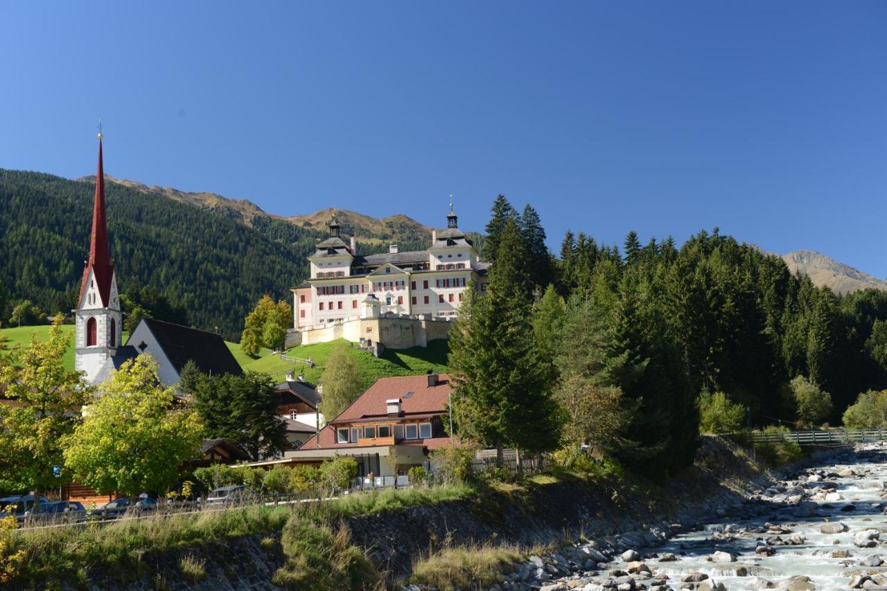 Naturhotel Haller Racines Dış mekan fotoğraf